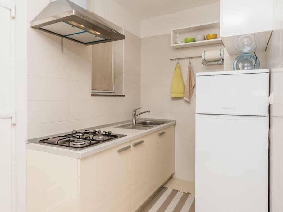 Apartment F-1 Klimno Eksteriør bilde